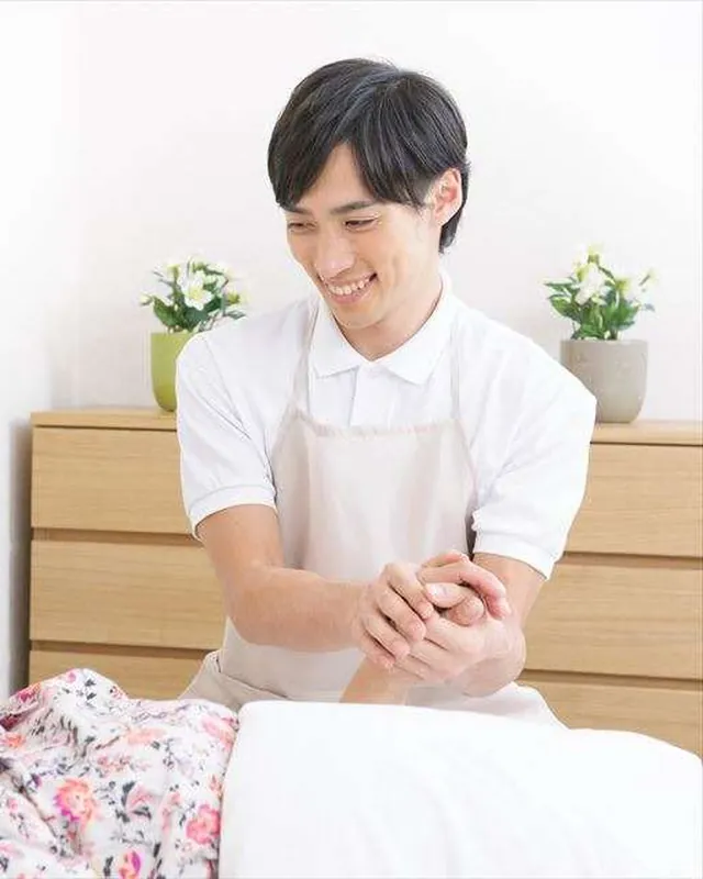 株式会社ロングファーマシー 代表 長井浩二